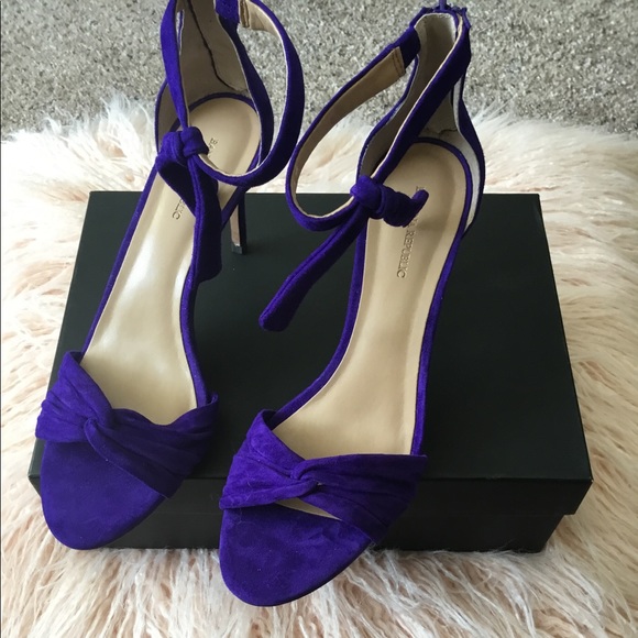 💲1 DAY SALE💲Banana Republic Sandals - Picture 1 of 4